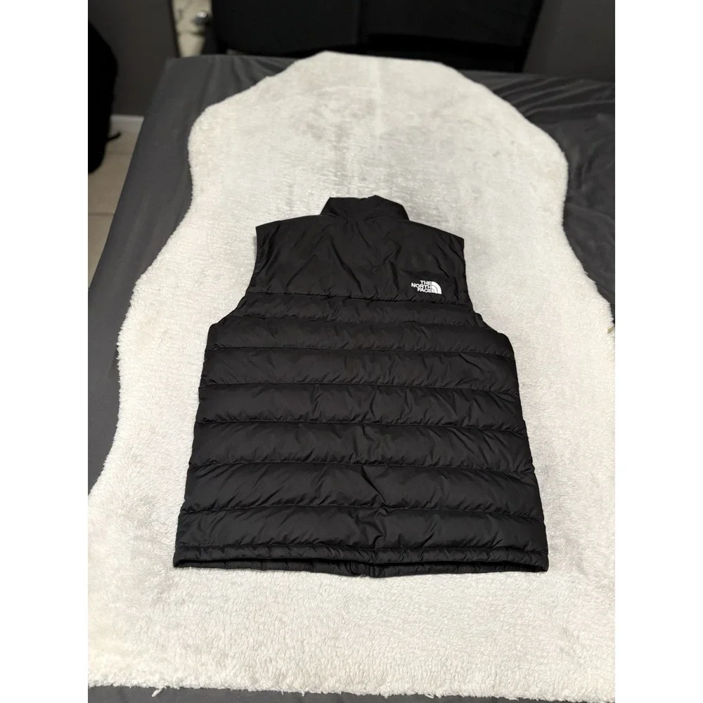 The North Face 550 Down‎ Vest Men's S Black Puffer Jacket Full Zip Outdoor